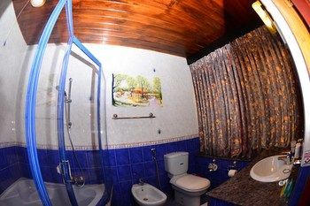 Hotel Colombo Villa 3*